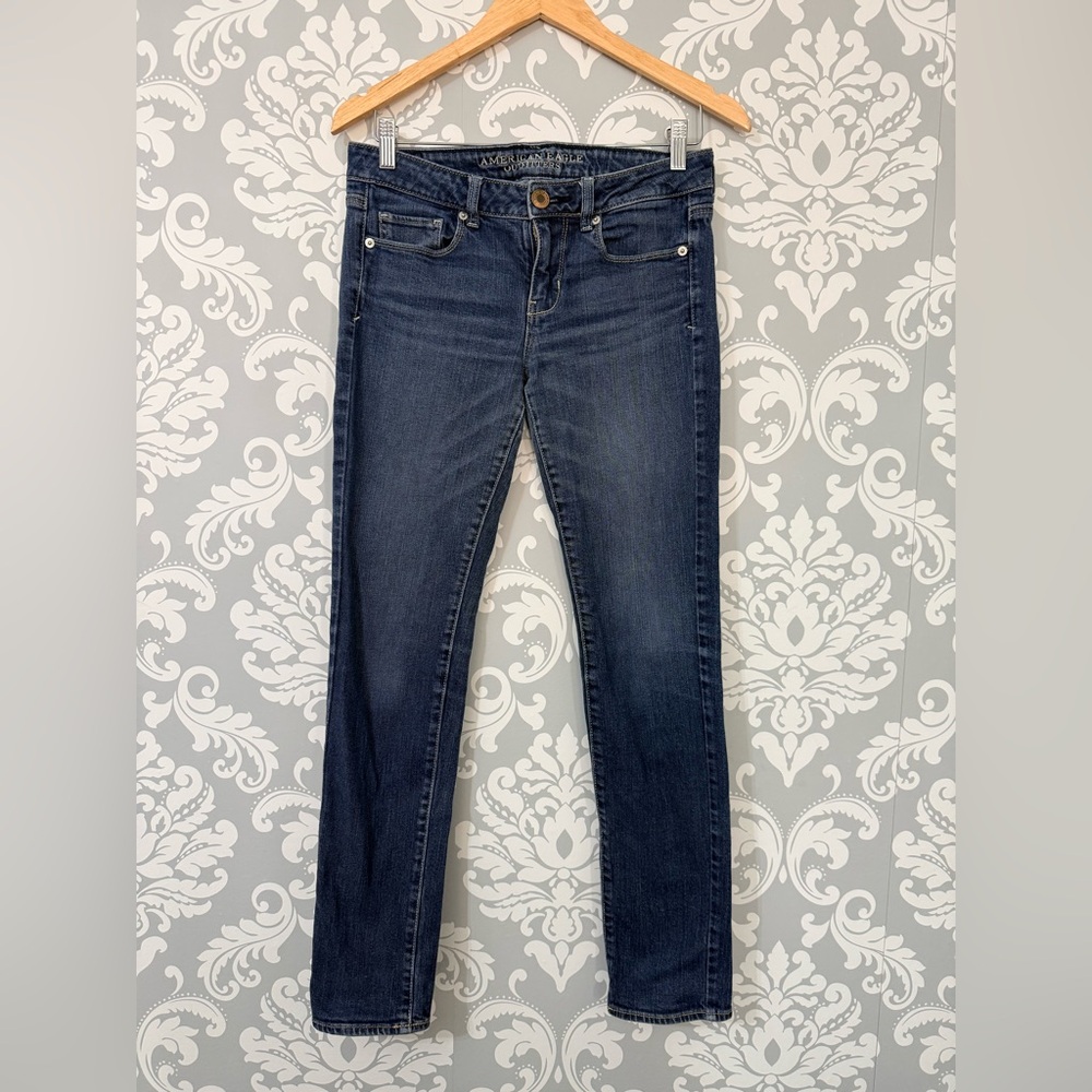 4/$25‎ • American Eagle Dark Denim Skinny Jeans
